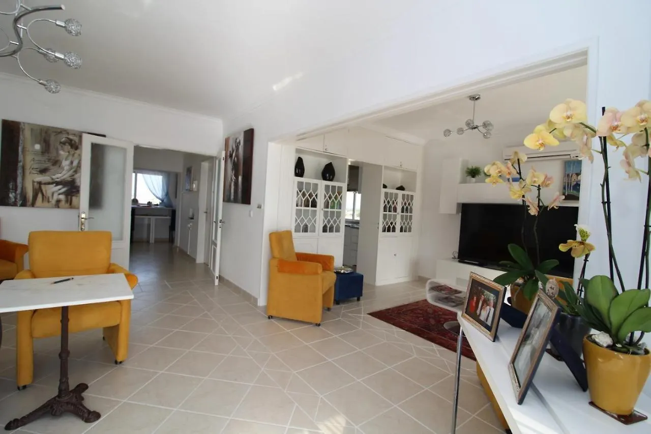 Riomar Penthouse Apartment Portimao